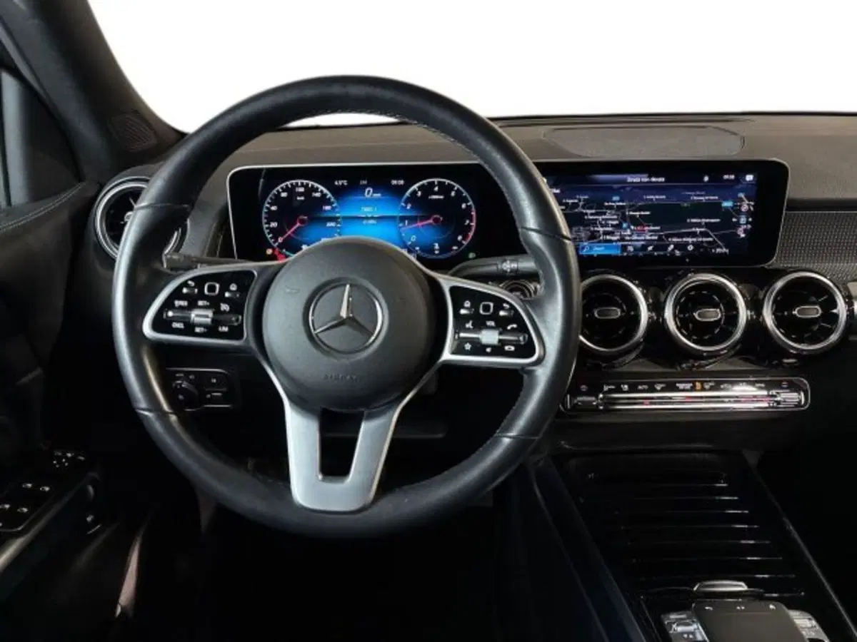 Mercedes-Benz GLB usata a Bologna (11)