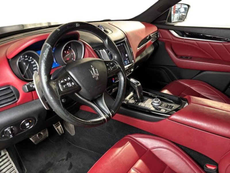 Maserati Levante usata a Bologna (11)