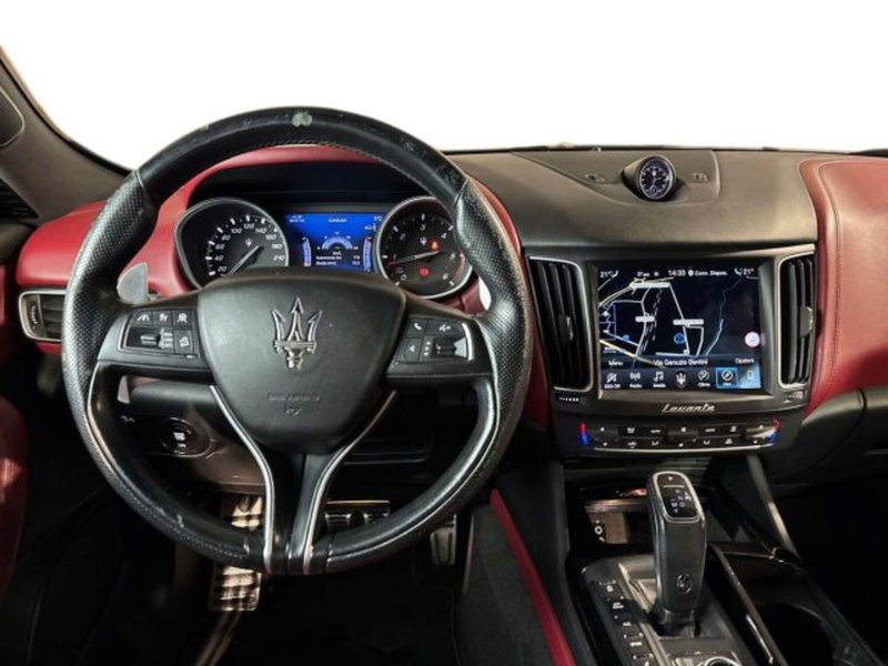 Maserati Levante usata a Bologna (15)