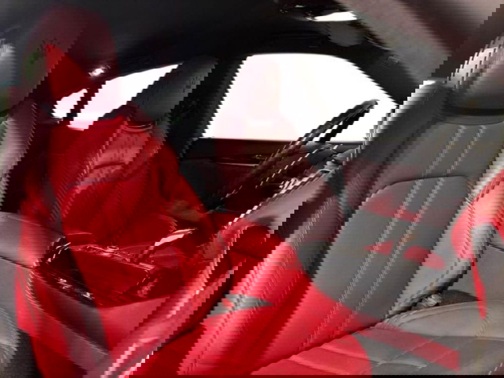 Maserati Levante usata a Bologna (17)