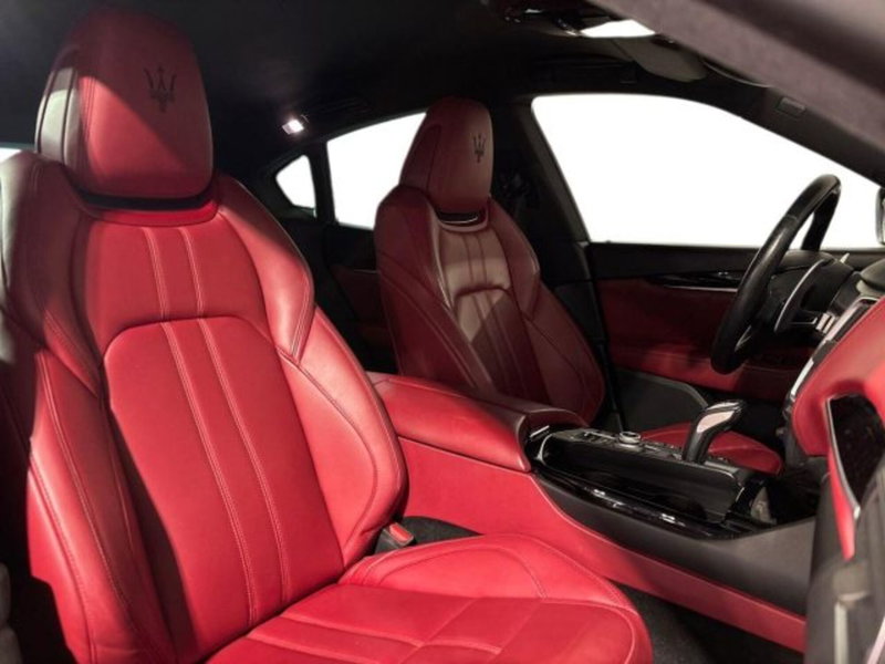 Maserati Levante usata a Bologna (17)
