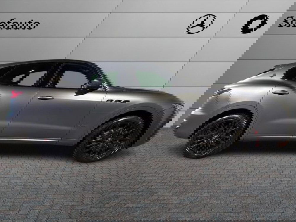 Maserati Levante usata a Bologna (2)