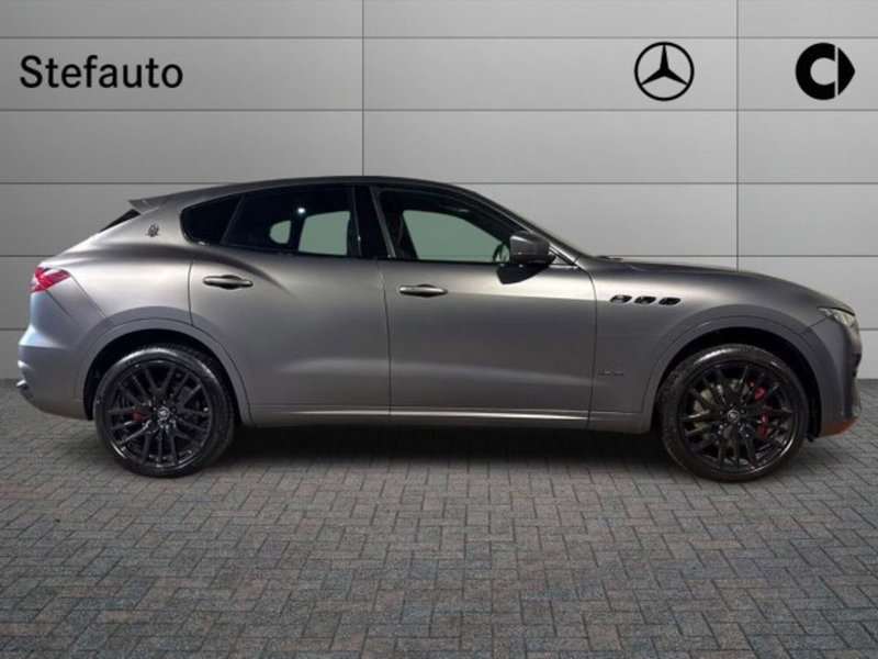 Maserati Levante usata a Bologna (2)
