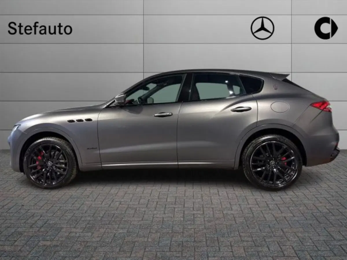 Maserati Levante usata a Bologna (3)