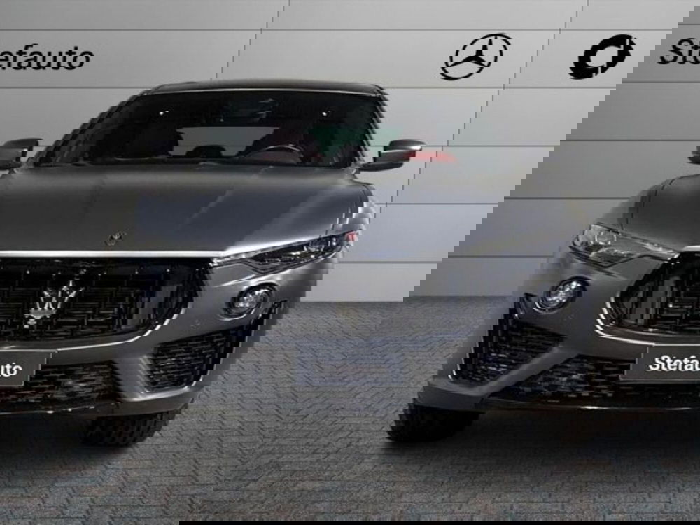 Maserati Levante usata a Bologna (4)