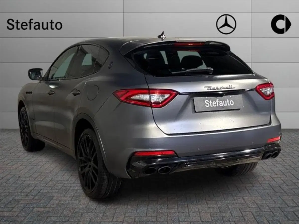 Maserati Levante usata a Bologna (5)