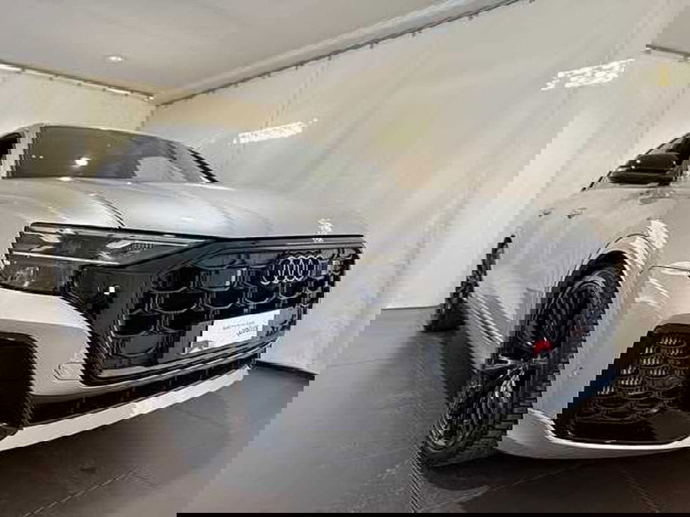 Audi SQ8 usata a Genova