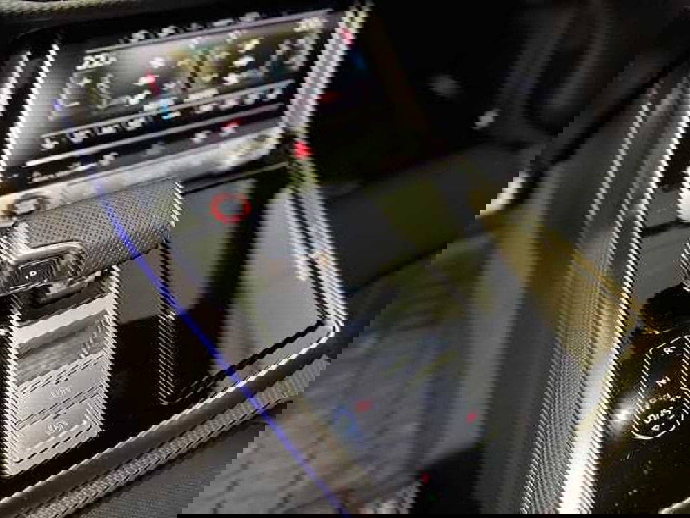 Audi SQ8 usata a Genova (10)