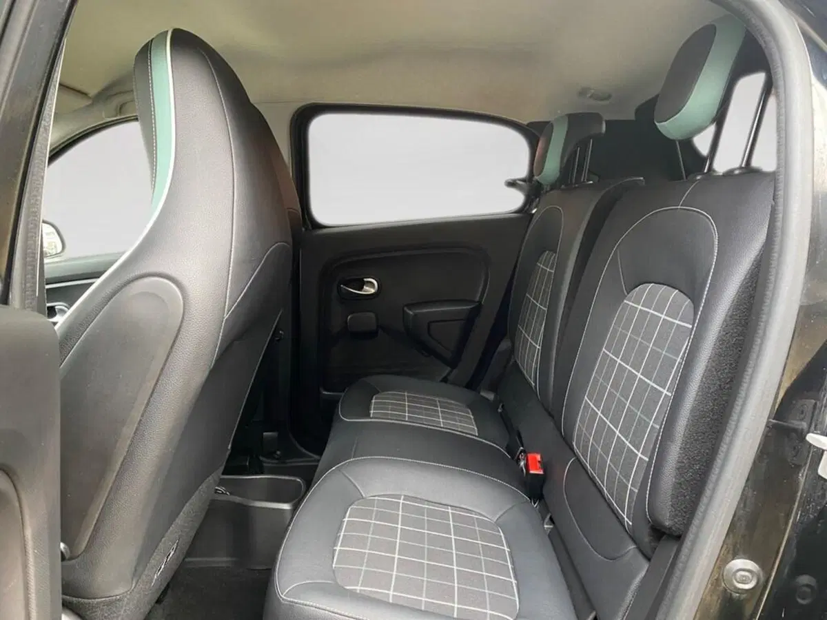 Renault Twingo usata a Torino (8)