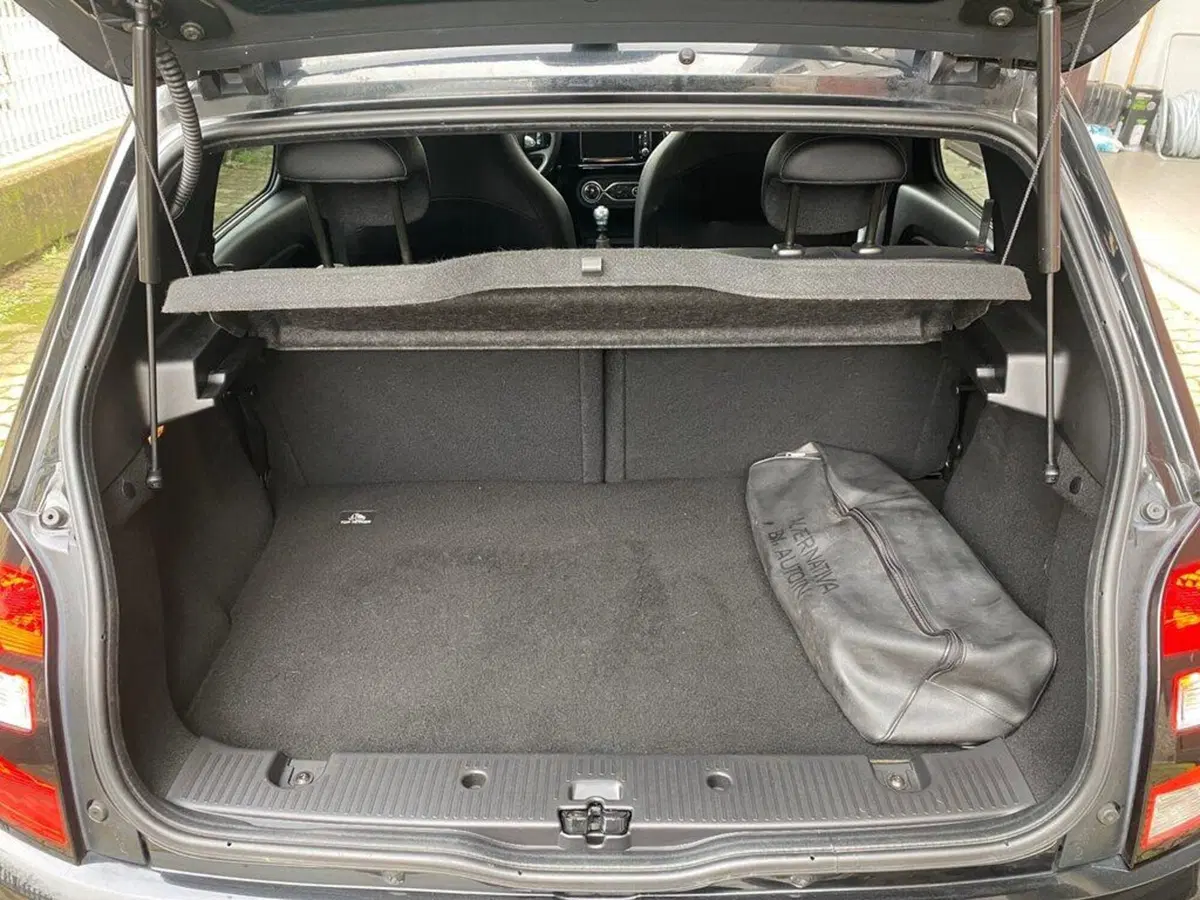 Renault Twingo usata a Torino (9)
