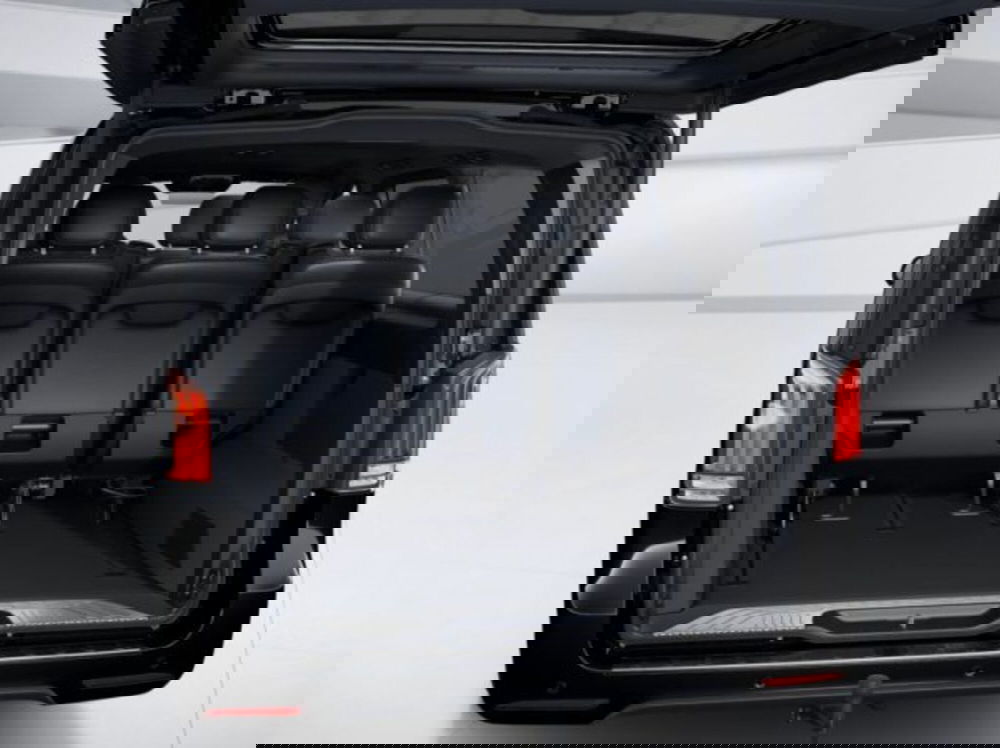 Mercedes-Benz Classe V nuova a Verona (5)