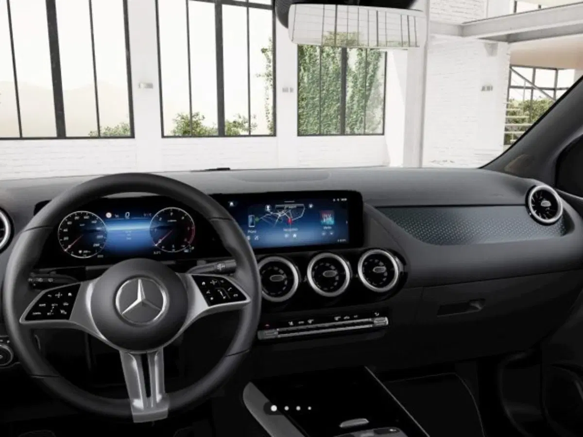 Mercedes-Benz Classe B nuova a Verona (5)