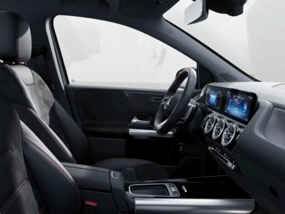 Mercedes-Benz Classe B nuova a Verona (6)