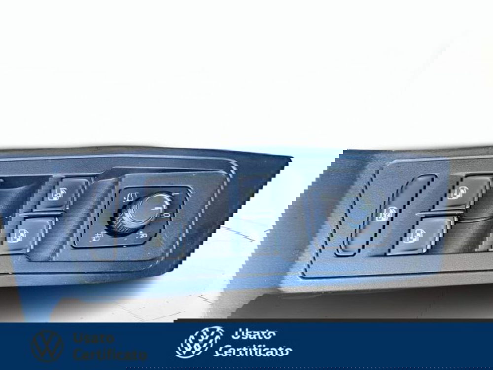 Volkswagen T-Roc usata a Vicenza (16)