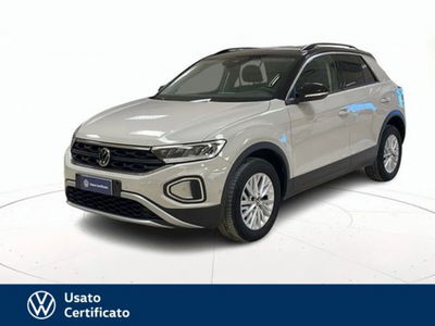 Volkswagen T-Roc 1.0 TSI Life del 2022 usata a Arzignano