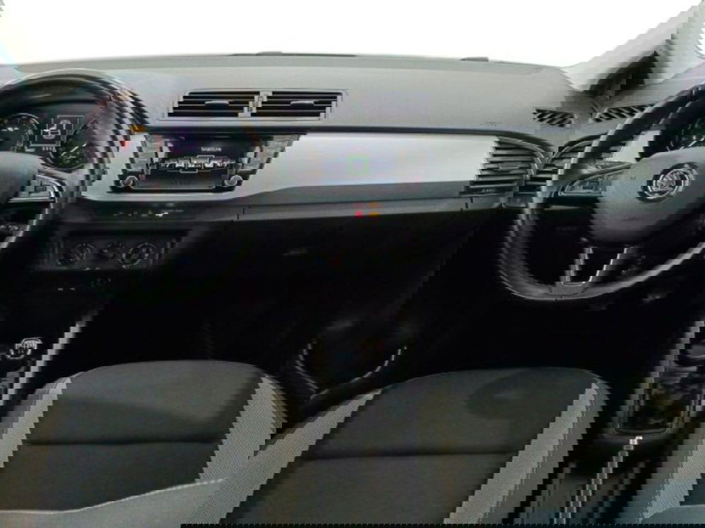 Skoda Fabia usata a Catania (7)