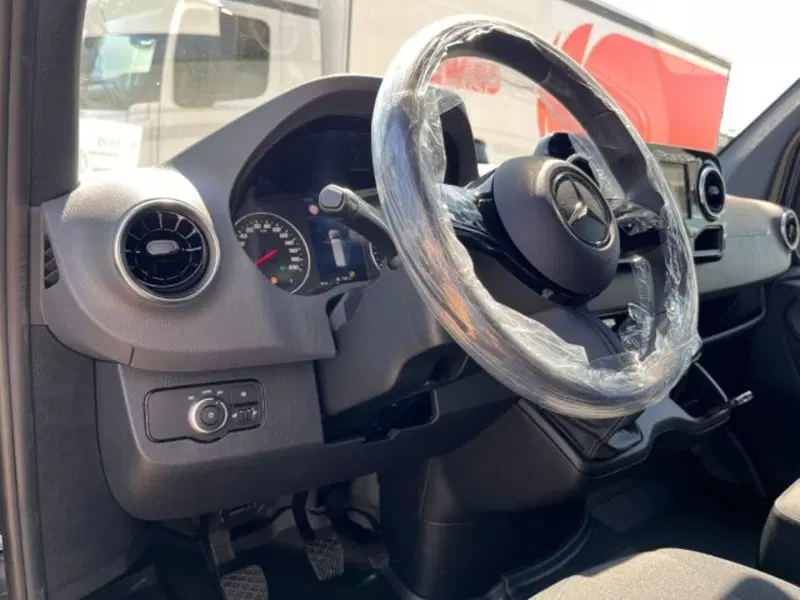 Mercedes-Benz Sprinter nuova a Bergamo (9)