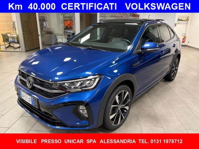 Volkswagen Taigo 1.0 TSI 110 CV R-Line del 2023 usata a Alba