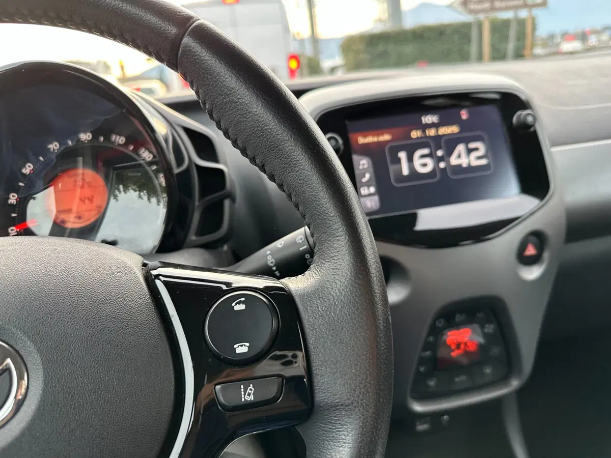 Toyota Aygo usata a Frosinone (13)