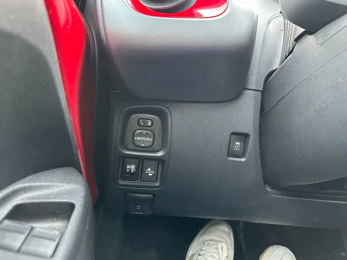 Toyota Aygo usata a Frosinone (3)