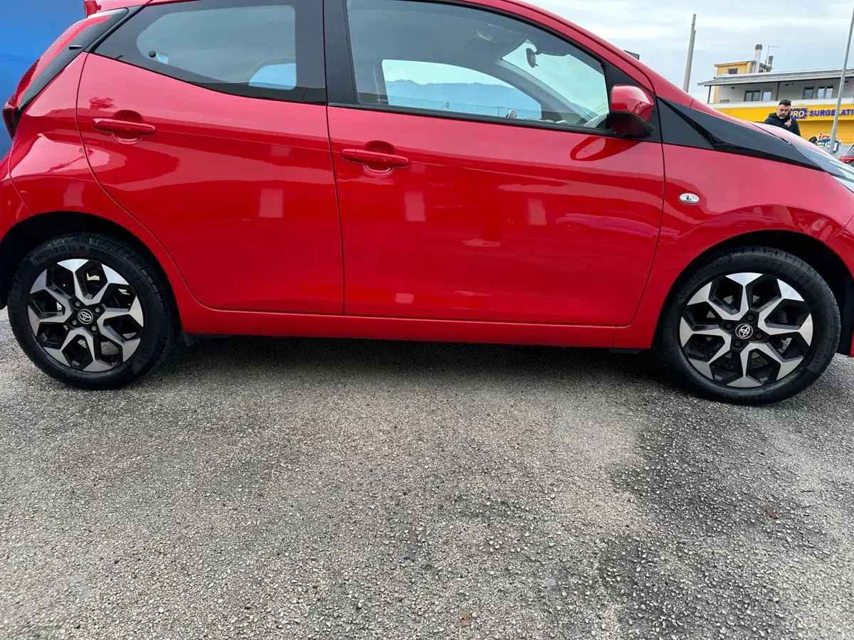 Toyota Aygo usata a Frosinone (6)