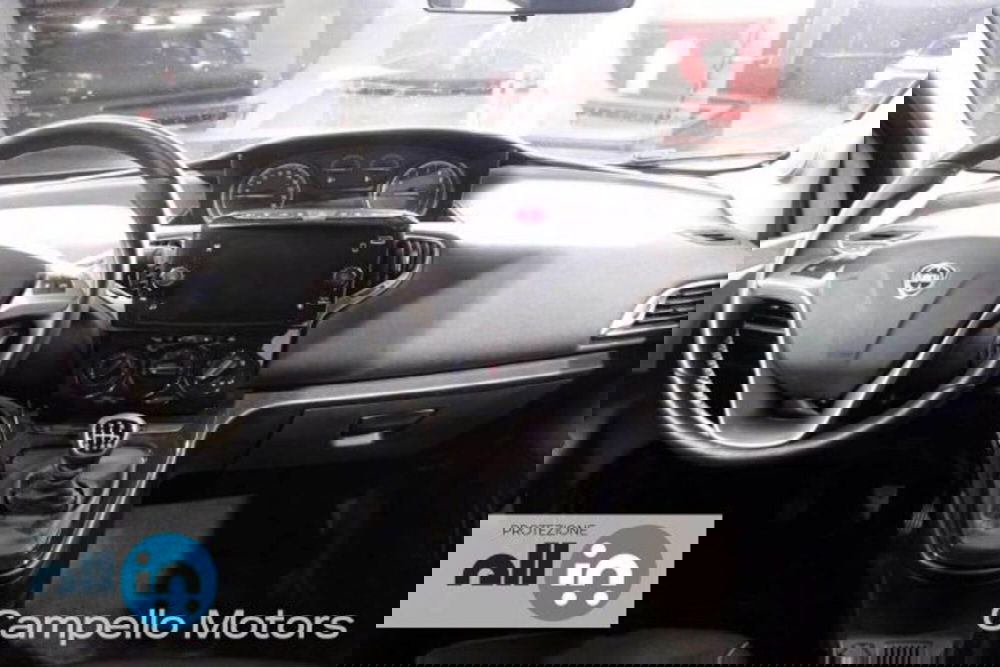 Lancia Ypsilon usata a Venezia (7)