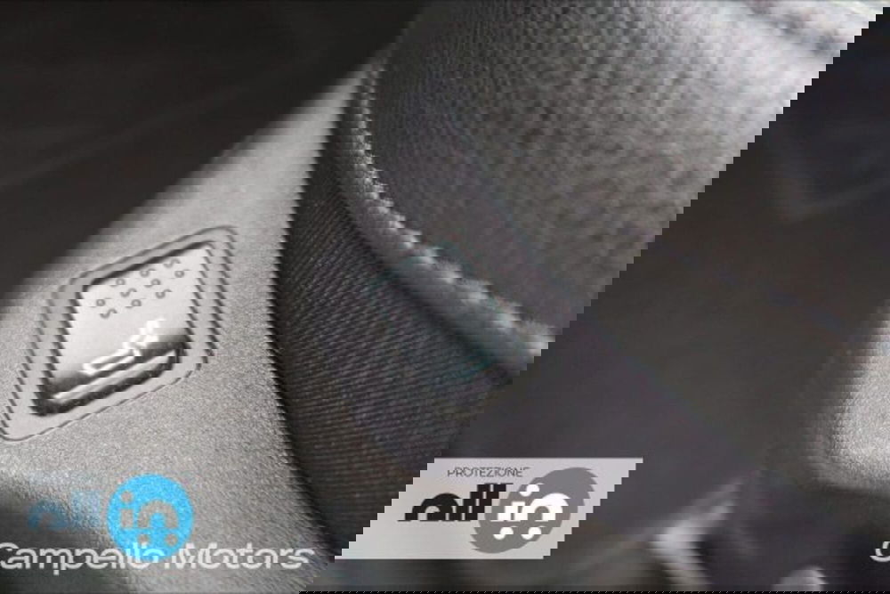 Jeep Compass usata a Venezia (14)