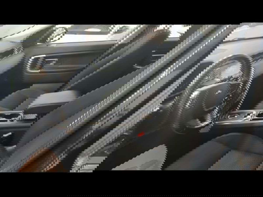 Land Rover Discovery Sport usata a Lecce (12)