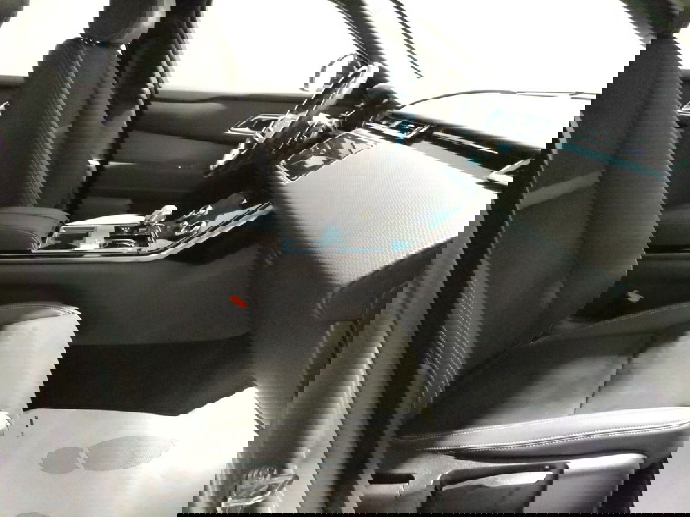 Land Rover Range Rover Velar usata a L'Aquila (15)