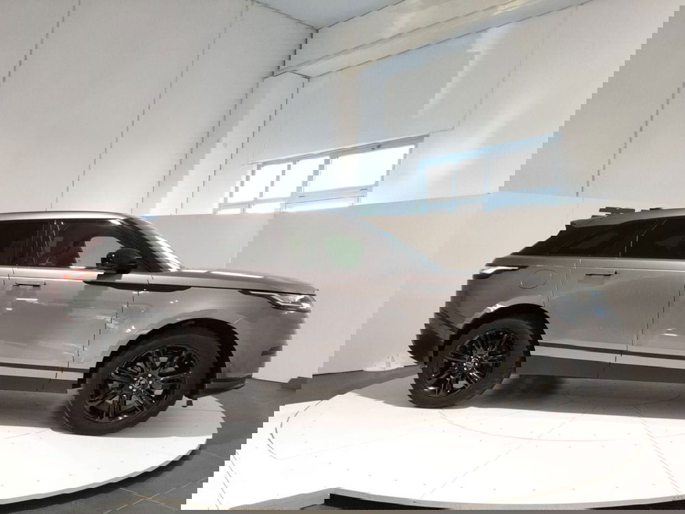 Land Rover Range Rover Velar usata a L'Aquila (5)