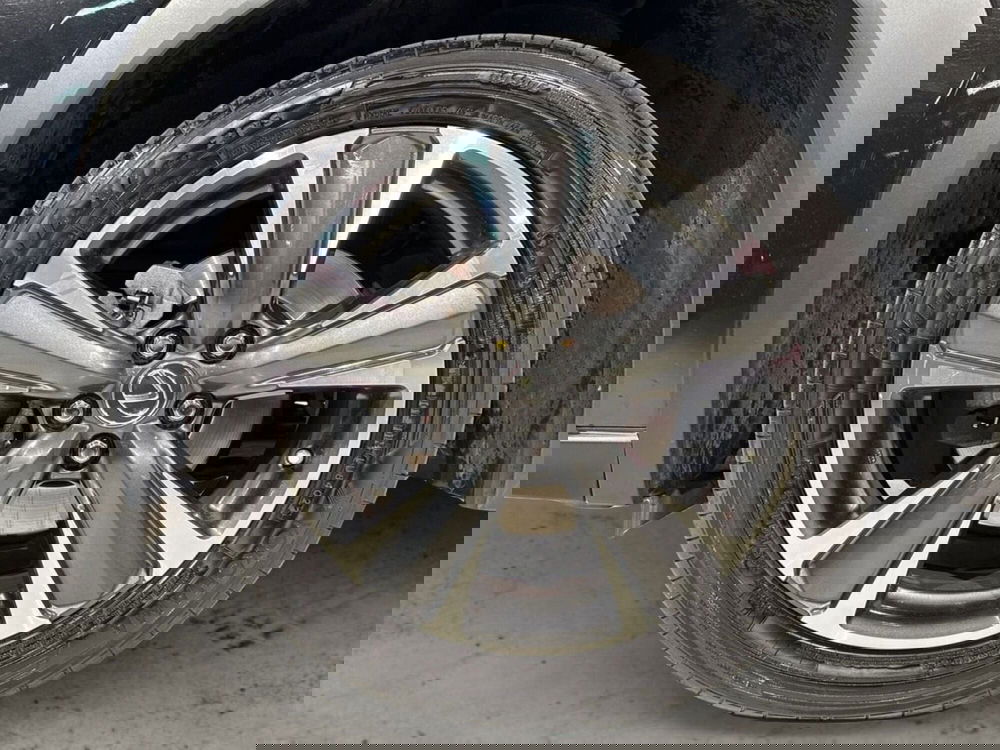 Lexus UX usata a Sondrio (3)