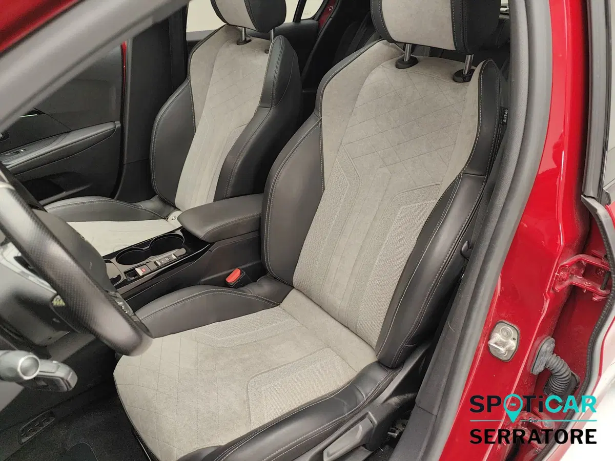 Peugeot 208 usata a Como (13)