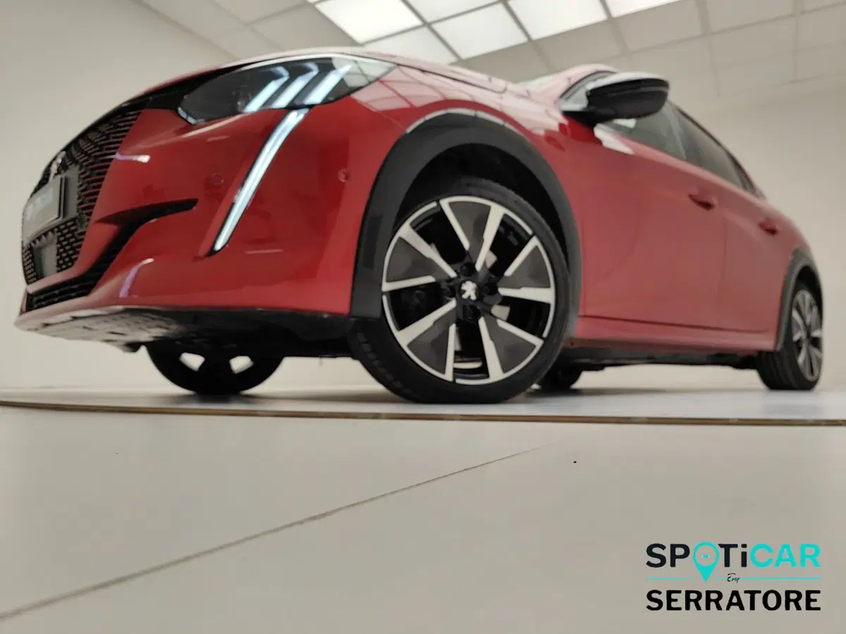 Peugeot 208 usata a Como (3)