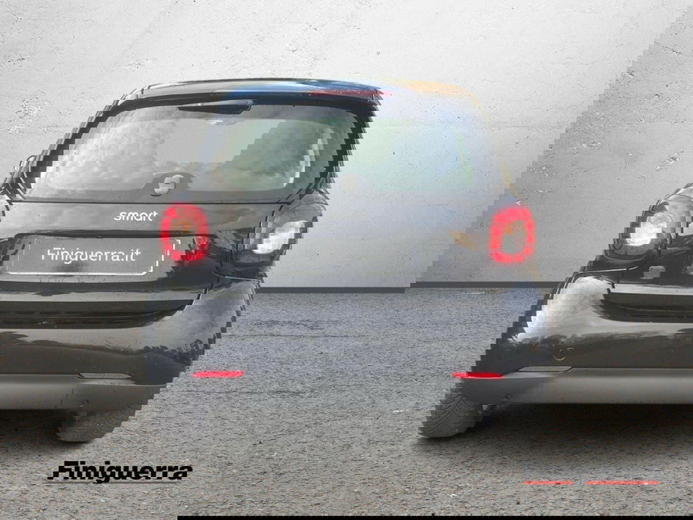 smart Fortwo usata a Lecco (3)