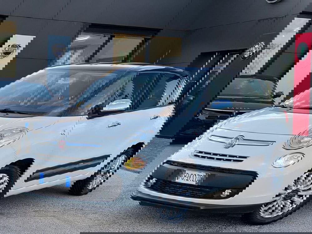 Fiat 500L usata a Matera