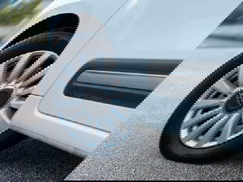 Fiat 500L usata a Matera (14)