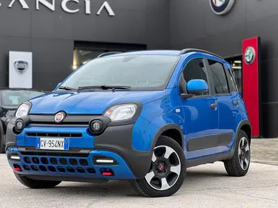 Fiat Panda Cross Cross 1.0 FireFly S&amp;S Hybrid del 2024 usata a Matera