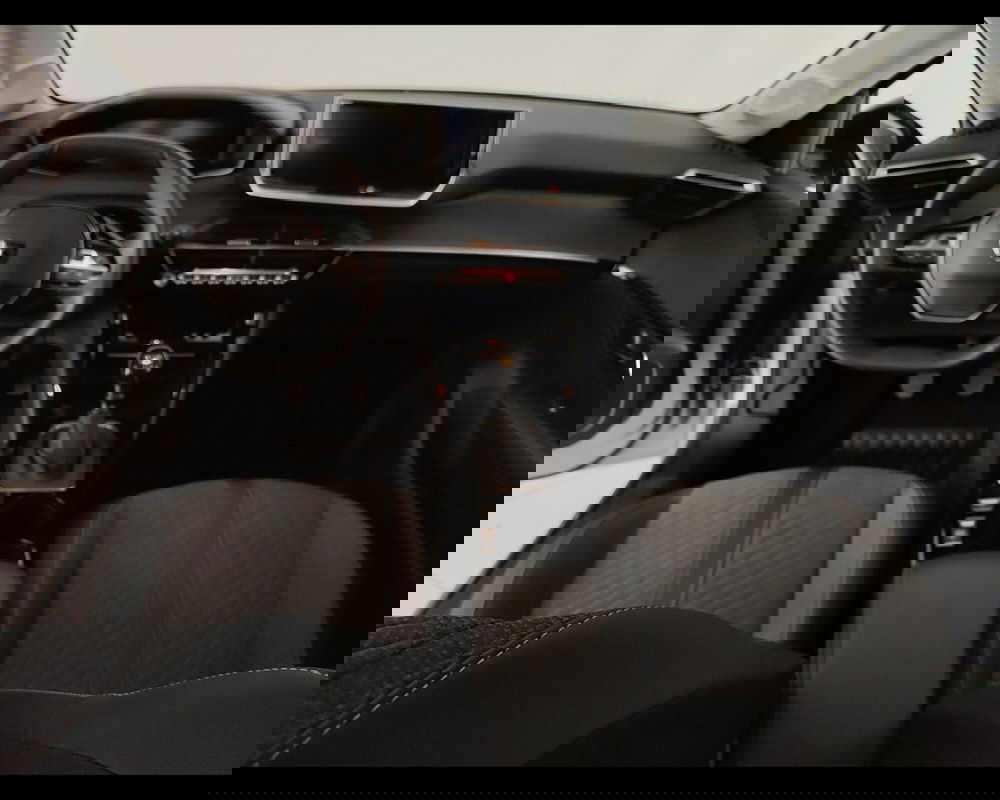 Peugeot 208 usata a Caserta (15)