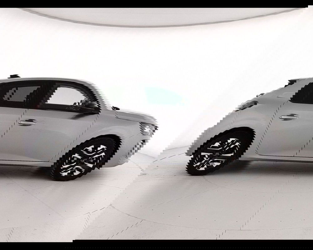 Peugeot 208 usata a Caserta (8)