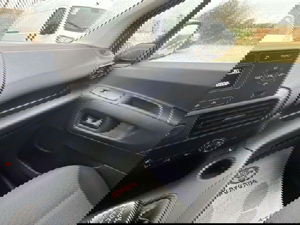 Toyota Proace City usata a Ragusa (15)