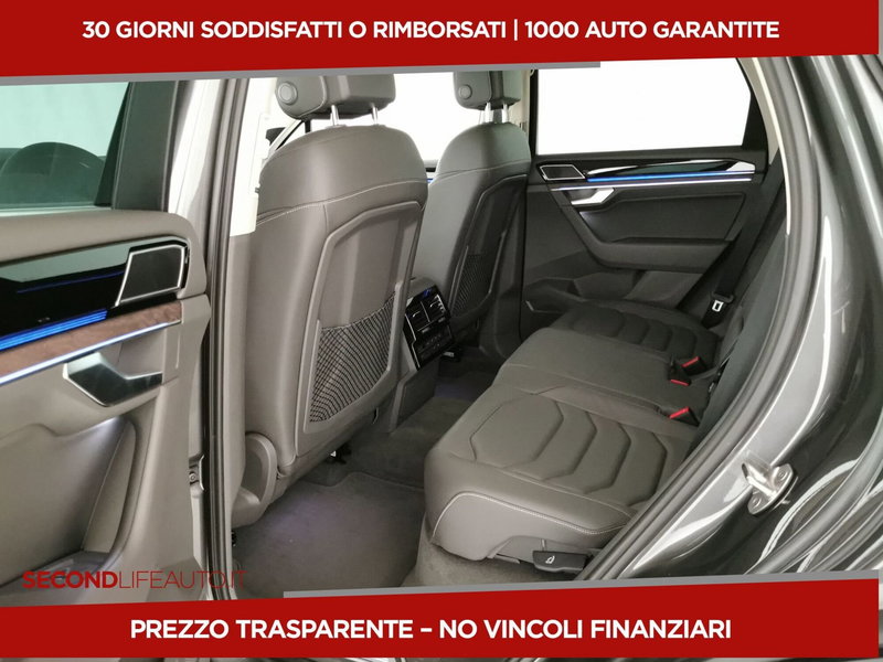 Volkswagen Touareg usata a Chieti (6)