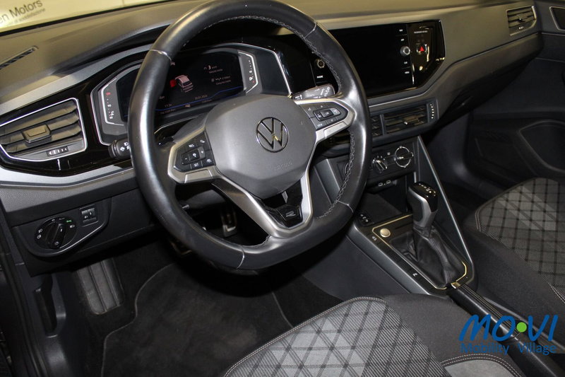 Volkswagen Taigo usata a Torino (12)