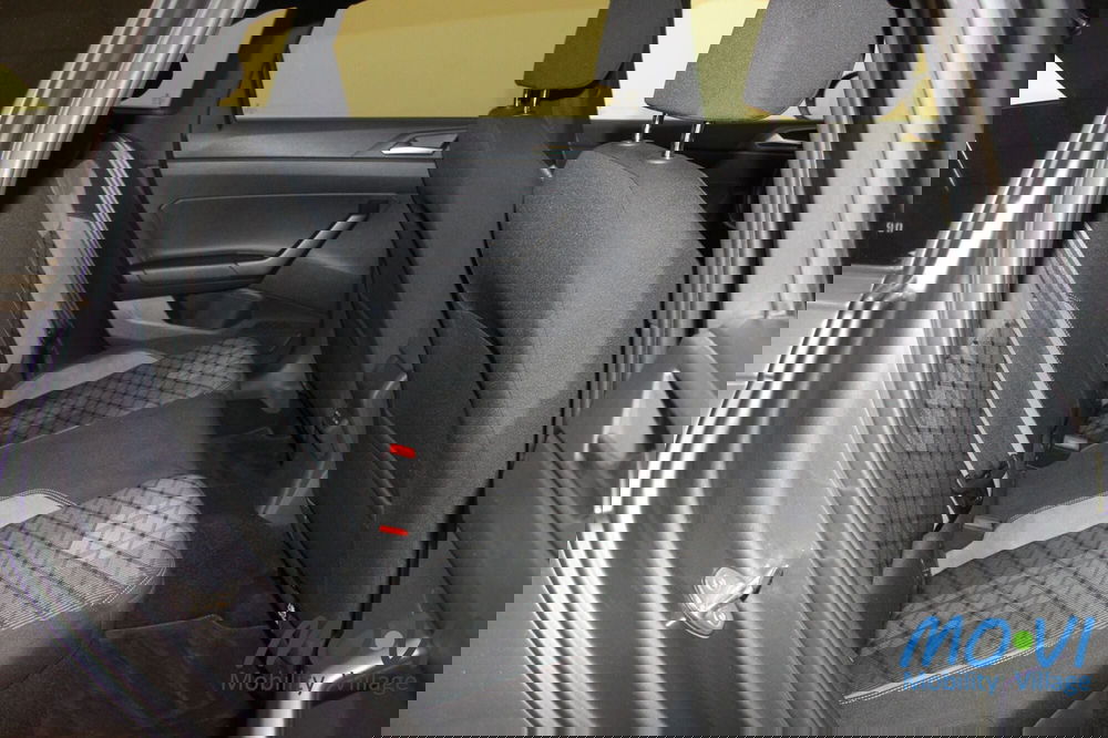 Volkswagen Taigo usata a Torino (5)