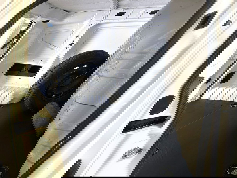 Fiat Fiorino usata a Ferrara (12)