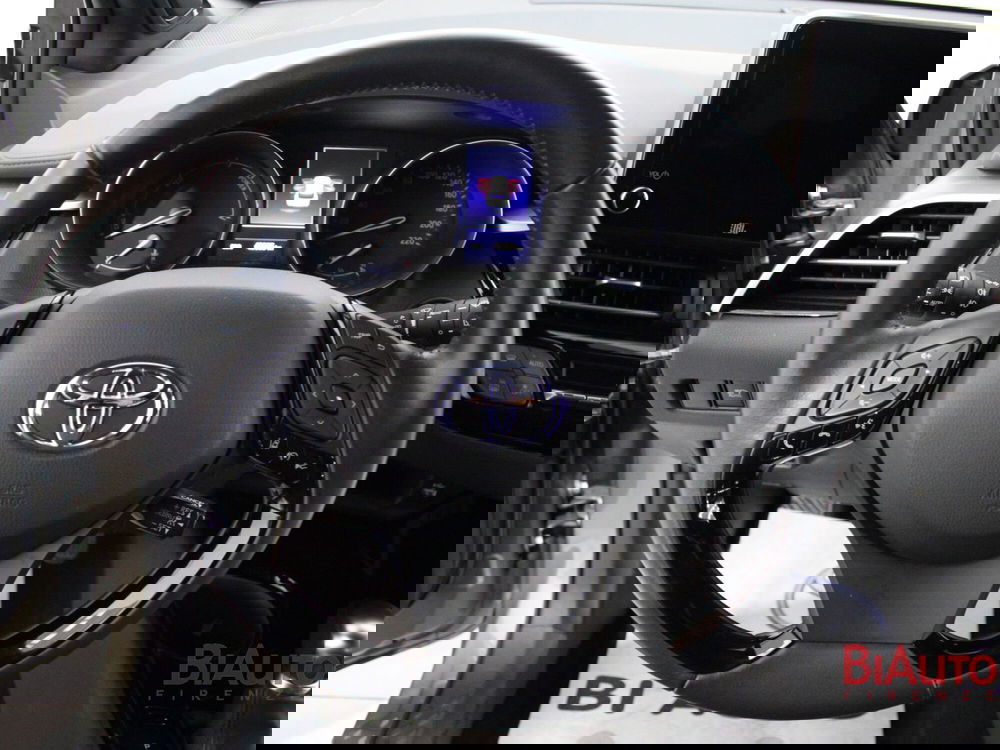 Toyota Toyota C-HR usata a Firenze (11)