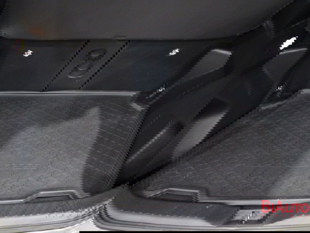 Toyota Yaris Cross usata a Firenze (9)