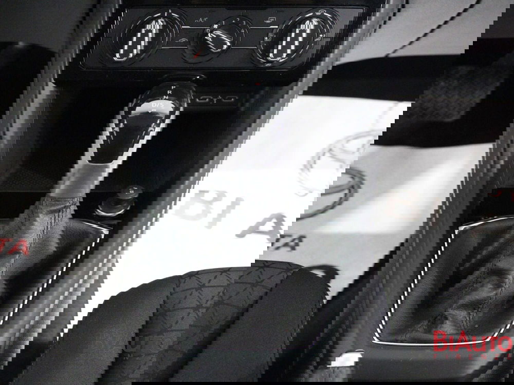 Volkswagen T-Cross usata a Firenze (15)