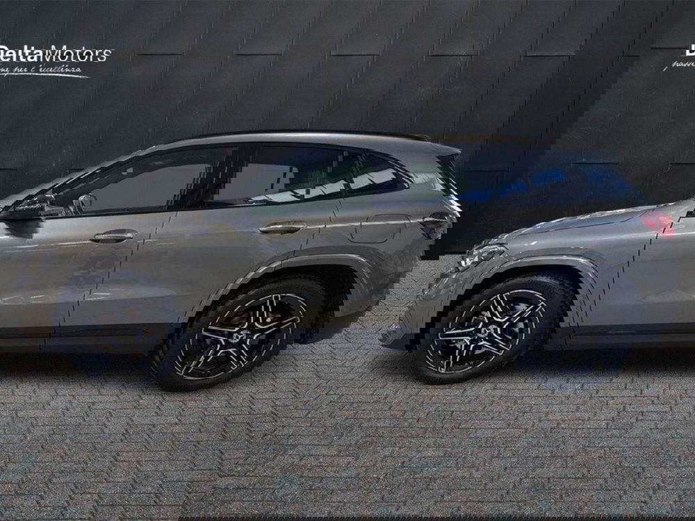 Mercedes-Benz GLA SUV nuova a Rimini (2)