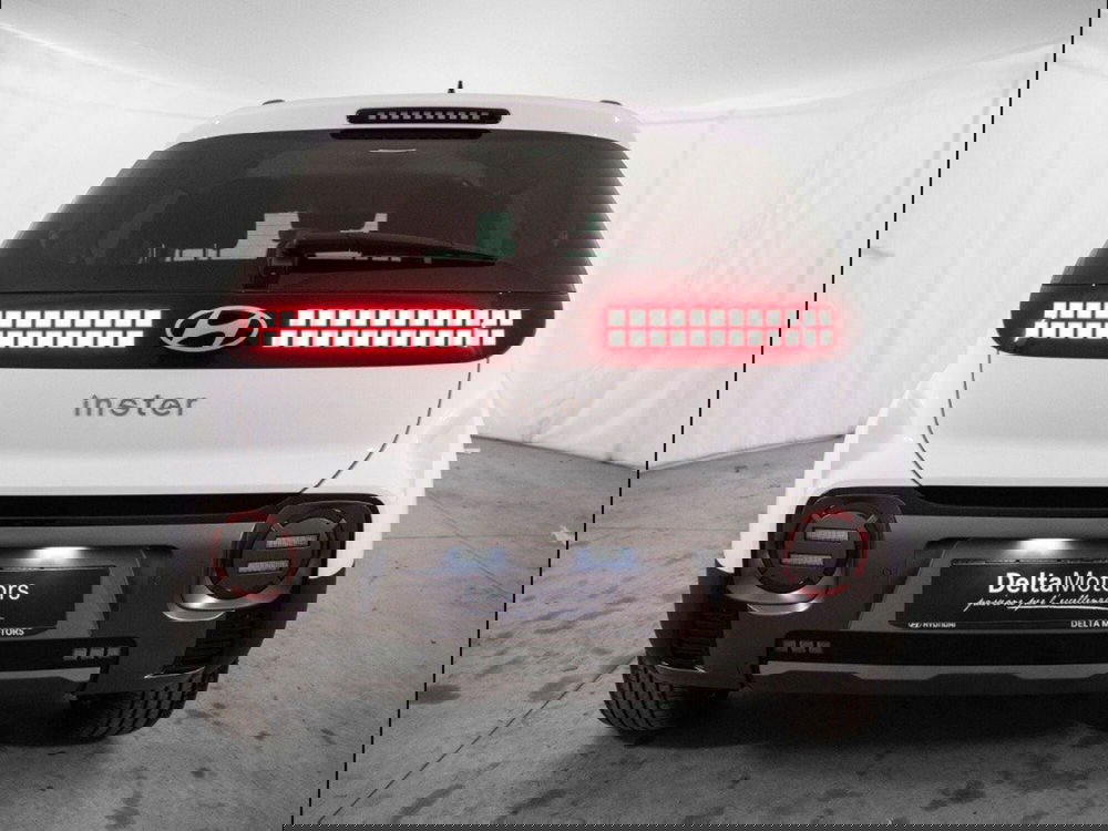 Hyundai Inster nuova a Macerata (3)