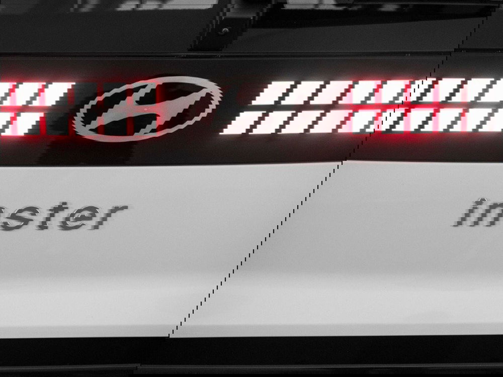 Hyundai Inster nuova a Macerata (9)